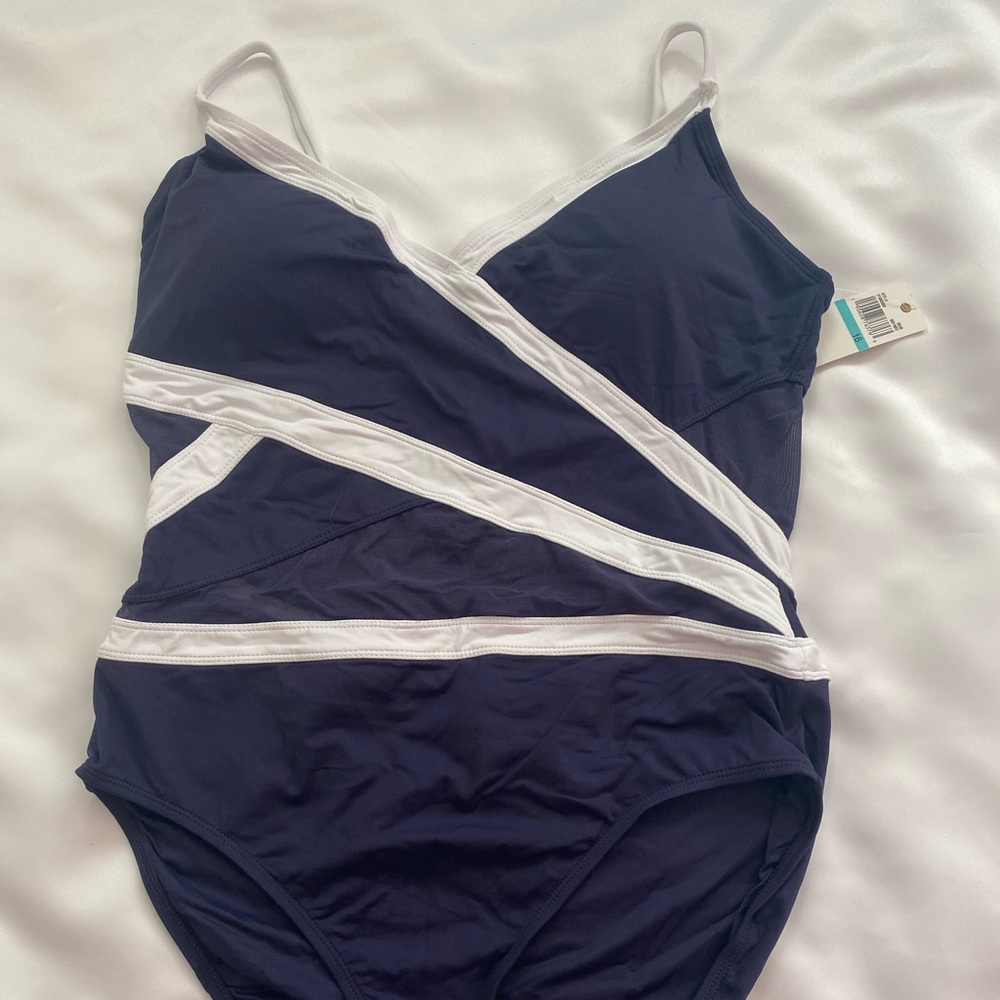 Anne Cole Women's Mesh Spliced Over The Shoulder Size 16 Blue/white